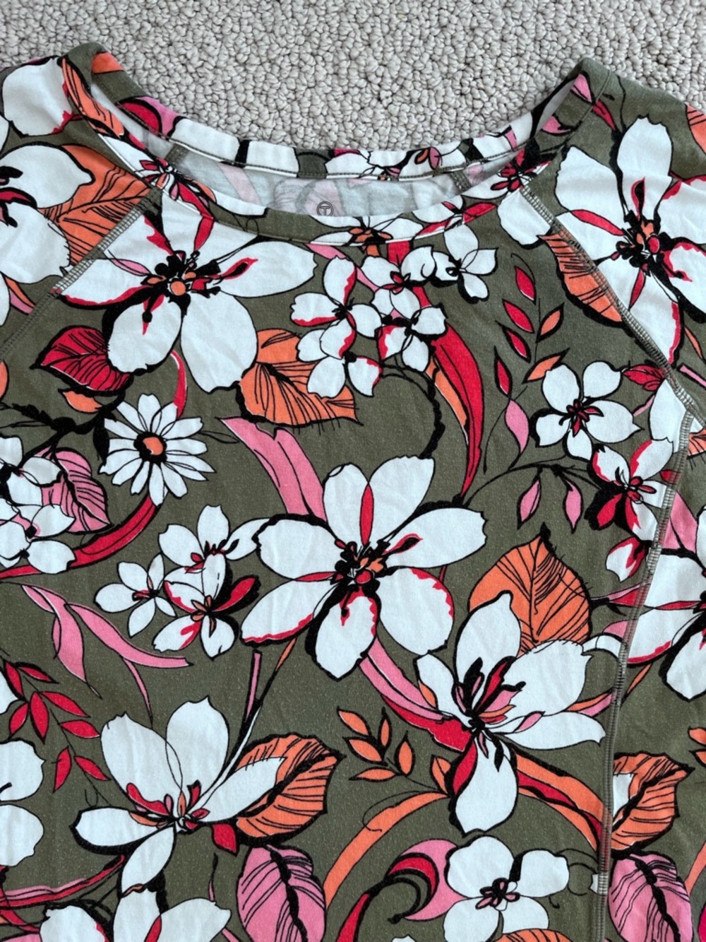 Talbots Floral T-Shirt Size Medium - Picture 5 of 10